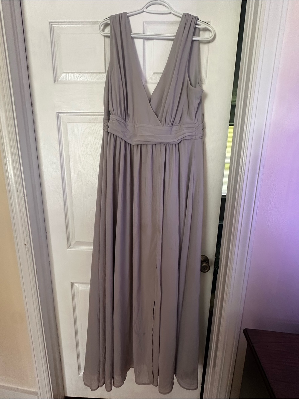 Lulu's Light Grey V-Neck Sleeveless Maxi Dress